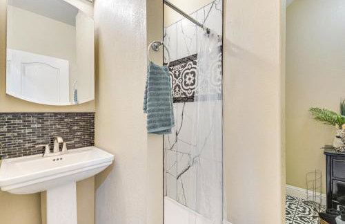 Golf, Fish and More Cozy Safari Unit in Atwater! - Foto 16