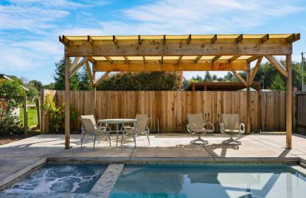 Pool Hot Tub Firepit Game Room Minutes from Sebastopol Russian River Baker Lane Retreat - Foto 27