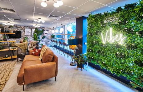 For Students Only - Capital Gate in Liverpool - Photo 1