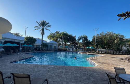 Beautiful Apartment Near Disney - Photo 66