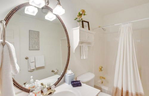 Montrose Family Home with Yard and Fruit Trees! - Foto 21