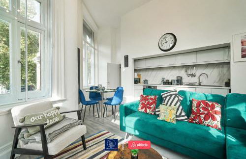 Last-Minute Reserve l Sleeps Up to 4 Guests l Flat 1 l One-Bedroom Apartment with King Bed and High Ceilings Near Camden by Live London Short Lets & Serviced Accommodation - Foto 8