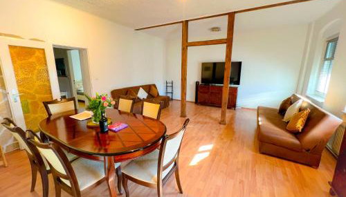 "Casa20200" 2 x Apartments je 150qm für Business, Familien, Gruppen, Handwerker 15min von BERLIN, Erdbeerhof, Outlet B5, 5min vom See Falkensee !! 2 Apartment each 150qm for BUSINESS , FAMILIES 15min from BERLIN!! - Foto 4