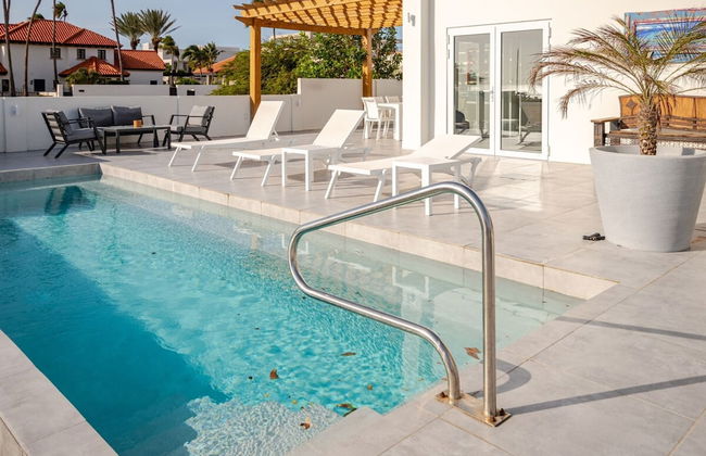 Modern Trestrapi Beach Villa 8 bed 8 Bath 2 Pools - Foto 33