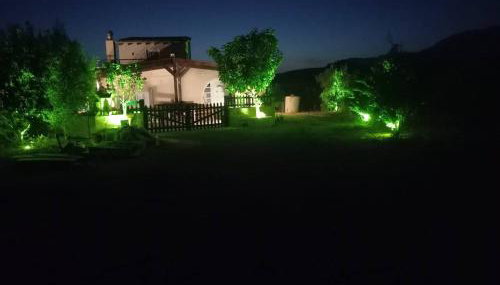 Chrisi`s house with jacuzzi - Foto 3, Garden