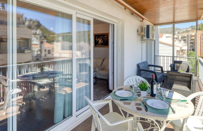 Apartment Near Plataj De Roses Beach - Photo 21