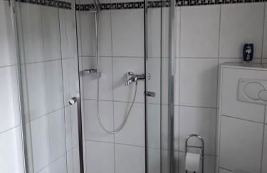 Ferien- und Monteurwohnung Tina - Photo 8