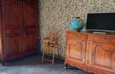 grand studio douillet et lumineux vue sur la vallée - Photo 10