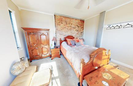 ENTIRE Big Home Close To Events - 2 Family Rooms - Kid Friendly - Private Patio & Firepit - Foto 14