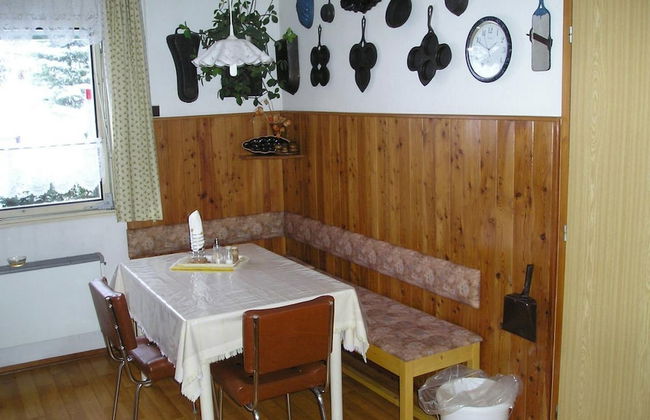 Marie Pavla With 7 Bedrooms and 4 Bathrooms - Photo 21