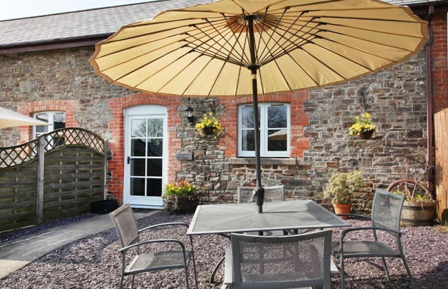 Birchill Farm Holiday Cottages - Photo 30