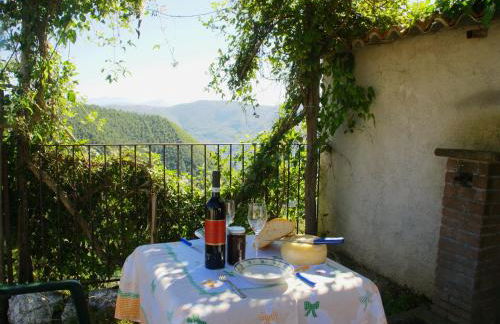 Quiet Holiday Home in Sellano With Swimming Pool a few Kilometers From Rasiglia - Foto 14