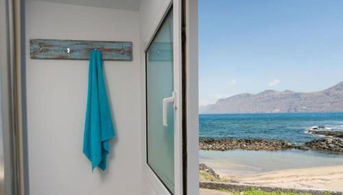 Casa Charcón Alto, en primera línea de mar - Best Villas Lanzarote - Foto 5