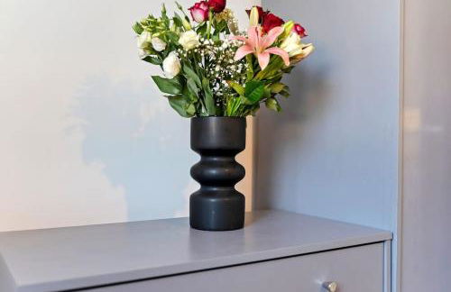 Luxury Birmingham City Centre Townhouse with FREE Parking - Sleeps 4 - Perfect for Contractors, Business Travellers, Families and other Groups - Near Bullring, Newstreet, Selfridges, NEC, NIA & Birmingham airport - Foto 55