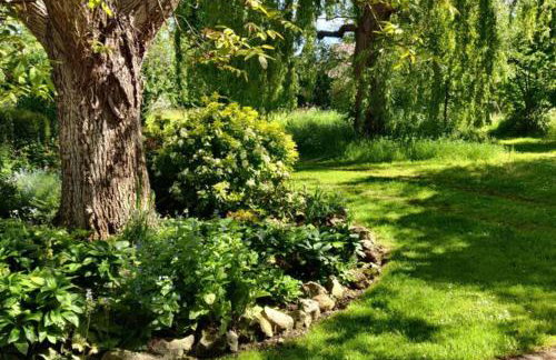 Cosy listed barn in peaceful country village - Foto 13