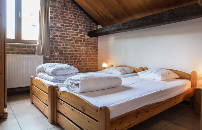 Mansion With Pool, Neblon - Photo 21