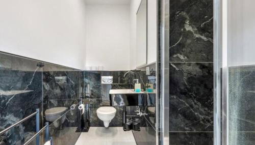 Weiße Villa Bremen - zentral - nahe HBF I Messe I Altstadt I ÖVB - Foto 5, Shower