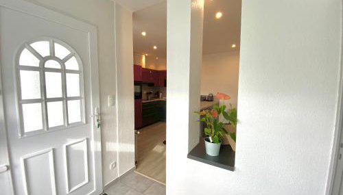 Jolie maison, jardin et parking - Foto 4