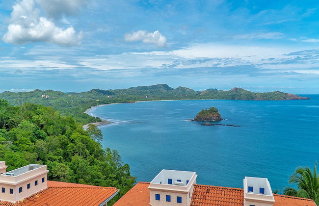 Ocean View Luxury Condo at Flamingo Towers - Photo 28