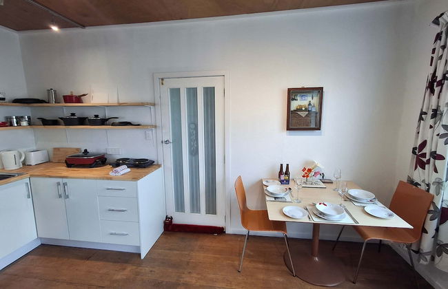 Motel Style Unit in the Heart of Collingwood - Photo 4