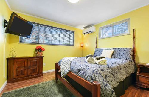 Secluded Hilltop Hideaway - Hot Tub! Two Living Rooms! - Foto 14