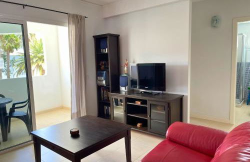 2BR Home - 3 min to Agaete Beach - Pool - Foto 3