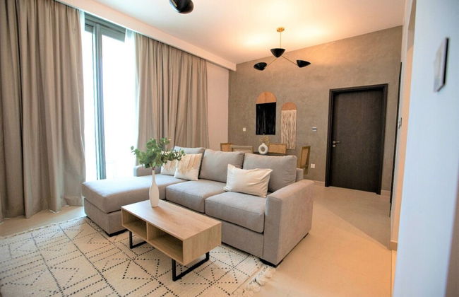 Luxurious Downtown Views With Dubai Mall Access - Photo 11