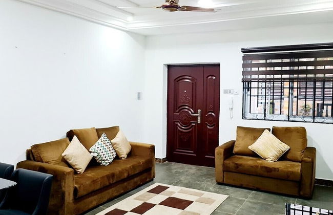 Modern Comfy & Quiet Close to Highway - Photo 14