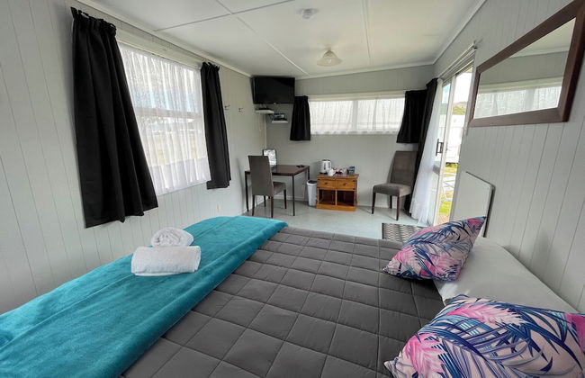 Motutere Bay Top 10 Holiday Park - Photo 27