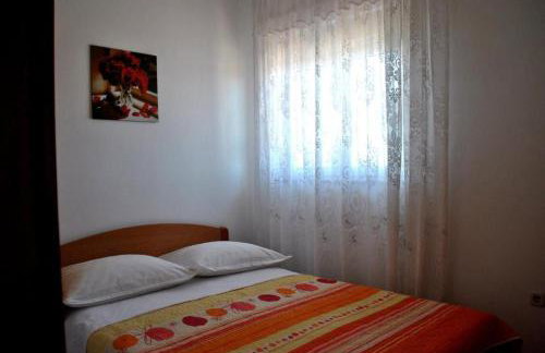 Apartments Tonći - Photo 3