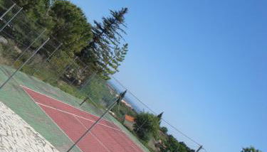 Leucate,cadre arboré,ombragé,sous les cyprès - Foto 4