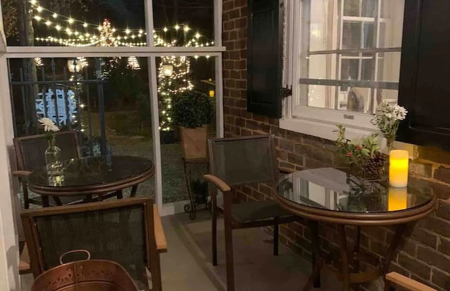 Historic Boyd Harvey House and Grounds 2 Bedroom Home by RedAwning - Foto 57