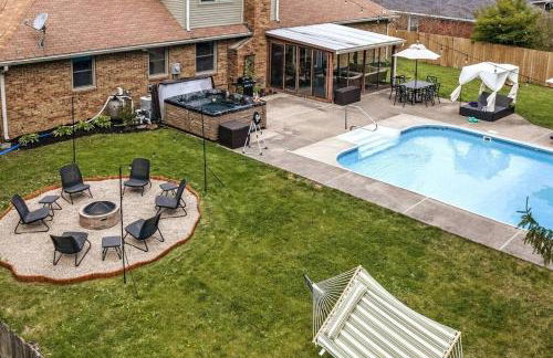 Zestlife-LuxuryEscape-ThemedRooms-Pool-GameRoom - Foto 11