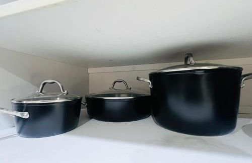 Stylish & Fully Renovated Home! - Foto 42