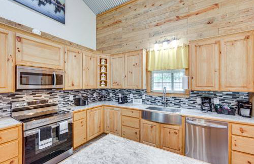 Quitman Lakefront Cabin w/ Screened Porch & Grill! - Foto 8