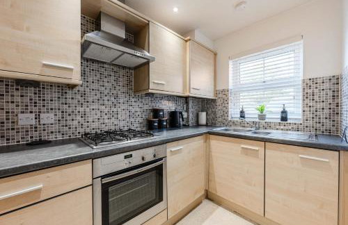 Caboose Stays - Bury St Edmunds - Modern 4 Bed townhouse close to centre and major transport links - Fast Wifi - Parking - Business and Contractors - Foto 23