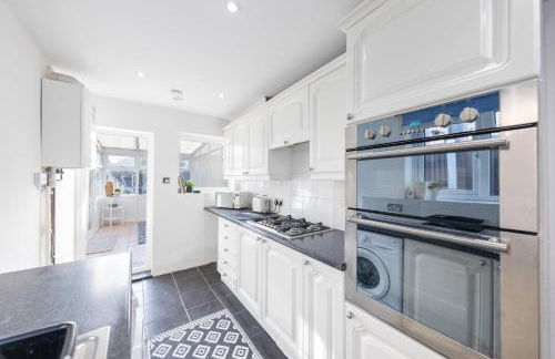 Cosy Modern Two Bed Terrace - Foto 10