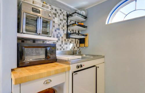 Beacon Apt with Patio and Grill Walk to Main St! - Foto 11