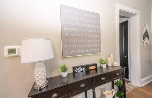 Downtown Retreat, Hot Tub, Firepit, Grill - Foto 25