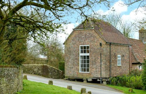 Luccombe Farm Holiday Cottages - Photo 18