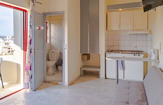 Saint-Trope Studios - Photo 24