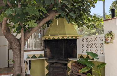 Chalet independiente con piscina - Photo 4