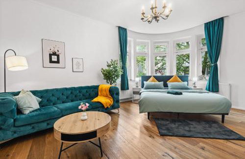 Moderne Suite bis zu 6 Personen - Central- free Parking - 3 Bedrooms - Netflix - Smart Home - Foto 1