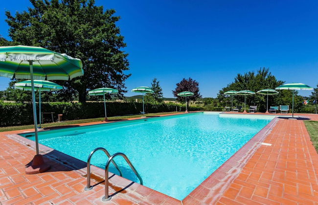 Apartment in Tuscany With Pool and Scenic Views - Foto 11