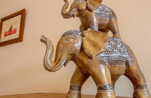 Beautiful and Bright Georgian Style Morningside Apartment - Pass the Keys - Foto 19