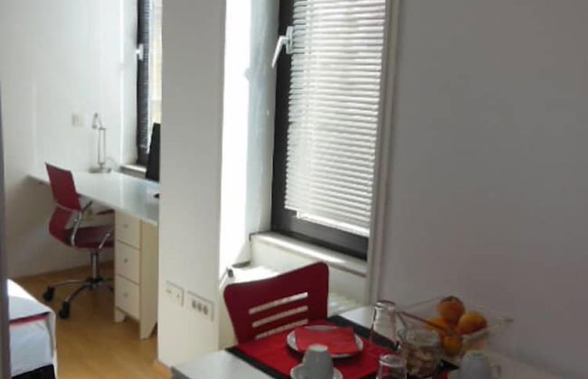 AI Apartments - Photo 25