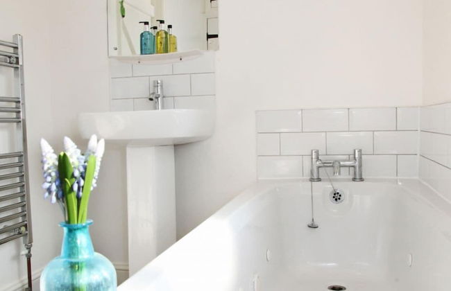 Birchill Farm Holiday Cottages - Photo 34