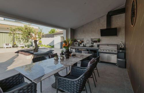 Luxury Villa Kim Momjan - Happy Rentals - Foto 2