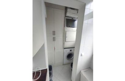 Large Contemporary Apartment with Three-Bedroom - Foto 12