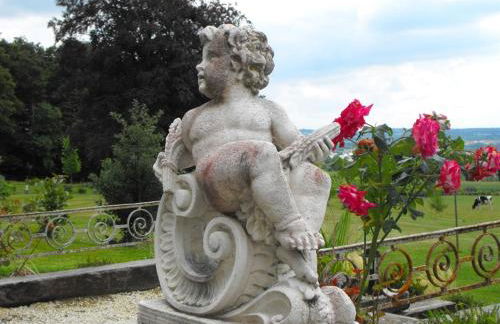 Château de Montbrault - Foto 18